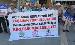 Malatya’da Emeklilerden Dikkat Çeken Çıkış! Madenciler İçin Meydana İndiler