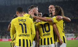 Fenerbahçe Kadıköy’de Şov Yaptı! Konyaspor’u Yıldızlarıyla Devirdi