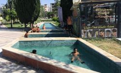 Malatya'da 38 Derece Sıcakta Tehlikeli Serinlik! Çocuklar Süs Havuzlarına Akın Etti