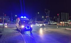 Gece Saatlerinde Korkutan Kaza! Motosiklet Devrildi, 1 Kişi Yaralandı