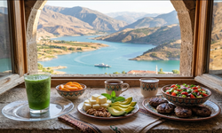 Formuna Dikkat Edenler İçin Örnek Menü! Sabah Smoothie, Akşam Köfte