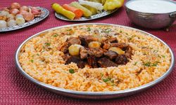 Etin Suyu Pilava, Lezzeti Sofraya! Malatya’nın Tas Kebabı
