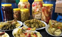 Turşu Kurmanın Tam Zamanı! İşte Sofralara Lezzet Katacak Tarifler