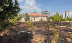 Malatya’da okul bahçesinde yangın paniği! Kuru otlar bir anda alevlere teslim oldu