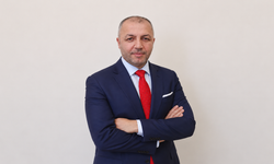 Eğitim-Bir-Sen’de seçim yarışı kızışıyor: Akkaya’dan dikkat çeken değişim mesajı