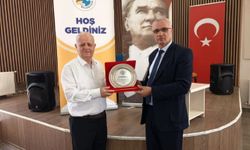 Arguvan’da 32 Yıllık Mesai Sona Erdi: 7 Başkanla Çalışan İrfan Eren Emekli Oldu