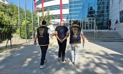 Adıyaman’da Sokak Ortasında Dehşet! Sevgilisini Darp Etti, Müdahale Eden Genci Bıçakladı