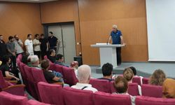 İnönü Üniversitesi’nde Ders Anlatımı Değişiyor: Akademisyenlere Dijital Podyum Eğitimi