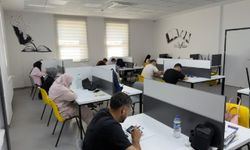 Battalgazi’de KPSS’ye hazırlanan öğrenciler soluğu kütüphanede alıyor