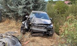 Elazığ-Keban Yolunda Faciadan Dönüldü! Kazada 4 Kişi Yaralandı