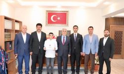 Elazığlı hafız Ahmet Akdeniz bölge birincisi oldu
