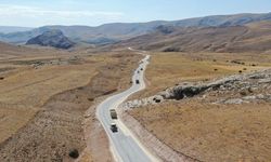 Malatya’da Kırsal Yollar Baştan Aşağı Yenileniyor! 860 Kilometre Asfalt Serildi