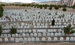 Malatya’da Bugün Vefat Edenler Belli Oldu: 4 Kişi Şehir Mezarlığı’na Defnedildi
