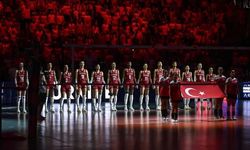 Filenin Sultanları Final Yolunda! Türkiye-Sırbistan Yarı Finali İçin Geri Sayım Başladı..