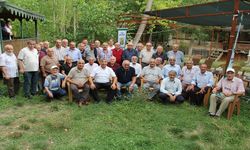 Yarım Asırlık Dostlukta Gelenek Bozulmadı! Darende’de 50 Yıllık Arkadaşlar Yeniden Buluştu
