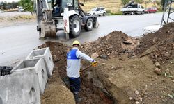 Malatya’da Sağanak Öncesi Yollar Yine Göle Dönmesin Diye MASKİ O Noktada Harekete Geçti