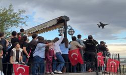Binlerce Kişi Aynı Anda Gökyüzüne Baktı! SOLOTÜRK Diyarbakır’da
