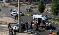Diyarbakır’da Korkutan Anlar! İki Araç Çarpıştı, 3 Kişi Yaralandı