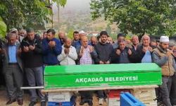 Annesinin Vefat Haberini Aldıktan Sonra Kendisi Kalp Krizi Geçirmişti: Anne ve Oğlu Defnedildi...