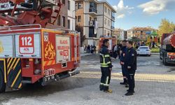 Elazığ’da Apartman Dairesinde Yangın! Ekipler Seferber Oldu