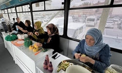 Malatya’da Çöpe Gidenler Artık Para Kazandırıyor! Eski Otobüste Dönüşüm Başladı