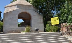 Malatya’da Peygamber Soyundan Geldiği Rivayet Edilen Hâtunun Asırlık Türbesi Dikkat Çekiyor