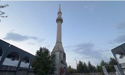 Malatya’da Minare Ayakta, Cami Yok! Esnafın Bekleyişi 3 Yılı Aştı