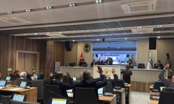 Yeşilyurt’ta 8 Milyarlık Bütçede O Soru: “Olmayan Arsayı Mı Satıyorsunuz?”