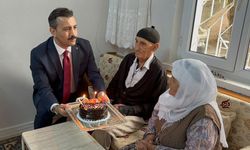 Battalgazi’de Duygulandıran Sürpriz! 1 Ekim’de Doğan 3 Yaşlı Vatandaş Evlerinde Kutlandı