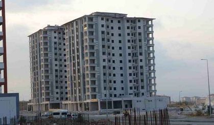 Milyonluk yeni daireler patlayıcı ile yıkılıyor