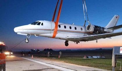 Diyarbakır’da pistten çıkan özel jet kaldırıldı