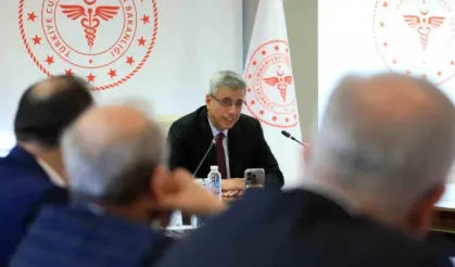 Bakan Memişoğlu'ndan Maymun çiçeği ve Covid-19 açıklaması