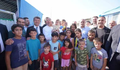 İmamoğlu depremzedeyle kahvaltı!