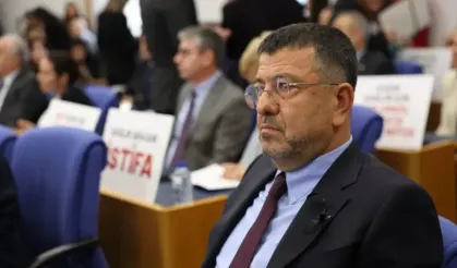 CHP’li Ağbaba komisyonu başkanını şaşırttı: “Huyu değildir”