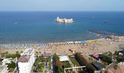 Sıcak ve nem arttı, sahillerde yoğunluk başladı