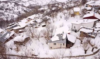 Malatya'da yoğun kar yağışı vatandaşları sevindirdi