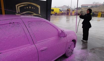 Malatya'da oto yıkamaya renk geldi