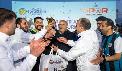 Büyükşehir’de Futbol Turnuvası Sona Erdi: Şampiyon Gençlik ve Spor Oldu