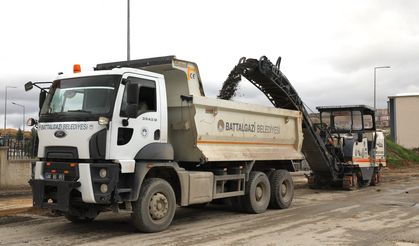 Battalgazi’de Sökülen Asfalt Yeniden Kullanılıyor