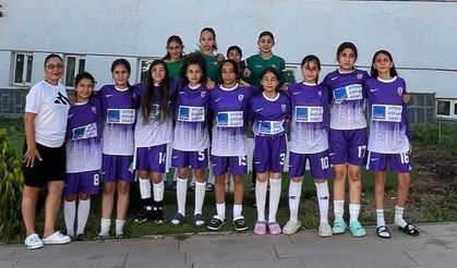 Malatya’nın Gururu Oldular! Yıldız Kızlar Namağlup Şampiyonlukla Üst Tura Yükseldi