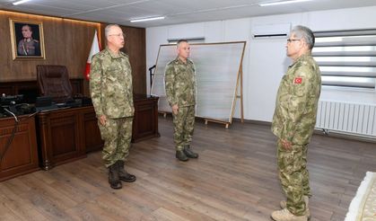 Malatya’da 2’nci Ordu Komutanlığında Görev Değişimi: Yeni Komutan Gültekin Yaralı Oldu