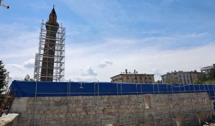 Sivas Ulu Cami’de 800 Yıllık Tarihe Dokunan Restorasyon: 1200 Ton Beton Kaldırıldı