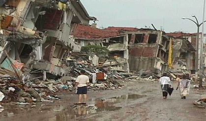 Saat 03.02’de Her Şey Değişti! 17 Ağustos Depremi’nin Üzerinden 27 Yıl Geçti