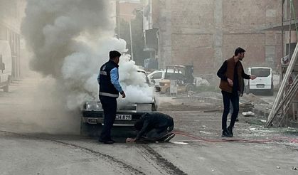 Malatya’da Pazar Yerinde Korkutan Araç Yangını! Zabıta Ekipleri Alevlere Koştu