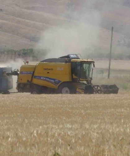 Adıyaman’da hububat hasadı arpa ile başladı