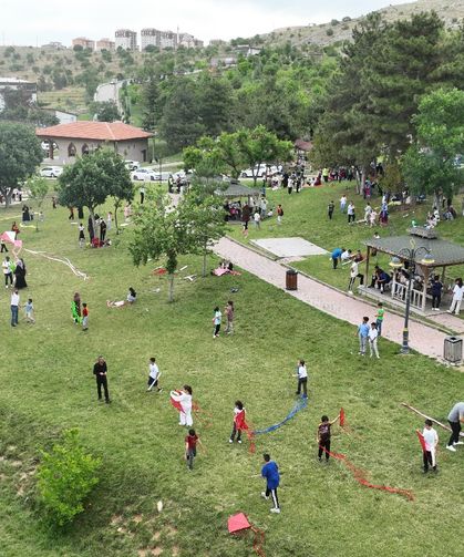 Beydağı Tabiat Parkı, Yüzlerce Uçurtmayla Şenlendi