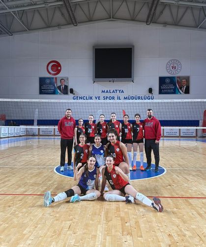 Malatya Voleybol’dan set vermeden 3-0’lık zafer