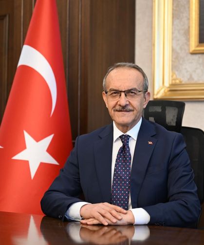 Vali Seddar Yavuz’dan Dikkat Çeken Mesaj: “Türkçemize Sahip Çıkalım”