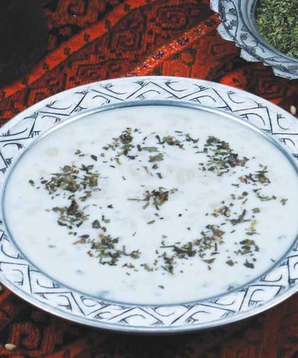 Malatya’da Yazın Sevilen Lezzeti: Yoğurtlu (Gendime) Çorba Serinliğiyle Sofralarda