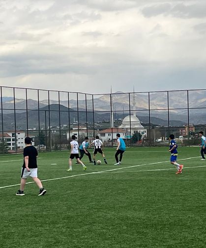 Kale'de Ortaokullar Arası Futbol Turnuvası Başladı